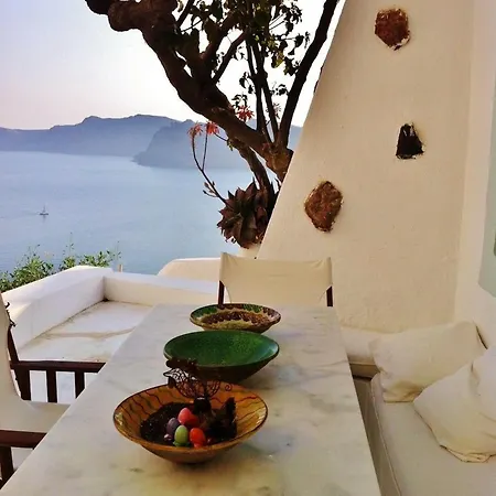 Thrilling Santorini Ragus 1 Bedroom Min Children Age 12 Years Spacious Shared Sun Terrace And Swimming Pool With Breathtaking