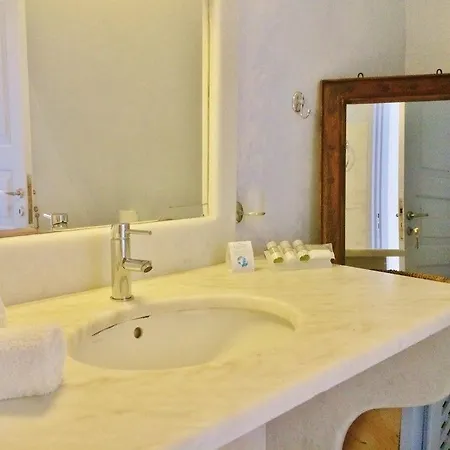 Thrilling Santorini Ragus 1 Bedroom Min Children Age 12 Years Spacious Shared Sun Terrace And Swimming Pool With Breathtaking *