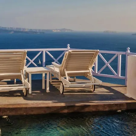 Thrilling Santorini Ragus 1 Bedroom Min Children Age 12 Years Spacious Shared Sun Terrace And Swimming Pool With Breathtaking * Oia