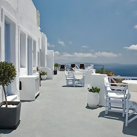 Вилла Thrilling Santorini Ragus 1 Bedroom Min Children Age 12 Years Spacious Shared Sun Terrace And Swimming Pool With Breathtaking