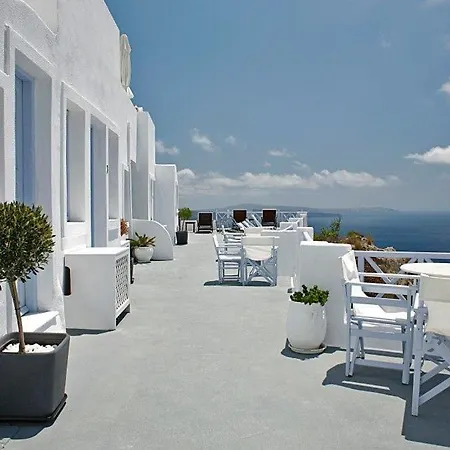 Thrilling Santorini Ragus 1 Bedroom Min Children Age 12 Years Spacious Shared Sun Terrace And Swimming Pool With Breathtaking Ия